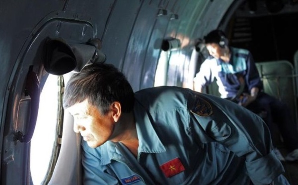 Enquête pour terrorisme après la disparition de l'avion de Malaysia Airlines