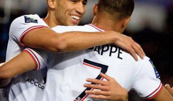 Hakimi buteur contre Strasbourg