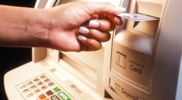 Menace sur les guichets automatiques des banques marocaines