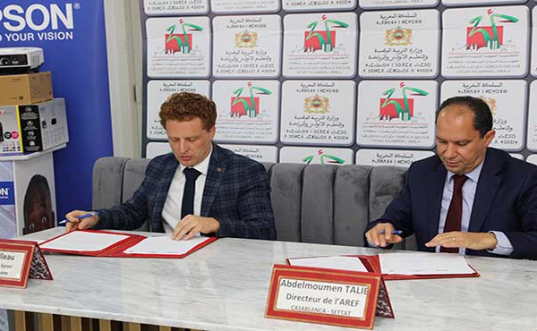 Signature d'une convention de partenariat entre L'AREF Casablanca-Settat et Epson Maroc