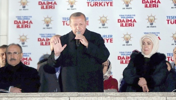 Erdogan opposé à plus  de trois mandats de député