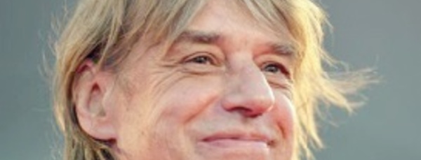 Aubert-Houellebecq : la pudeur des sentiments dans un album