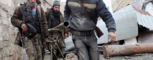 Début de l’application de l’accord entre le régime et la rébellion à Homs