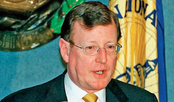 David Trimble “Faucon ” protestant converti à la paix