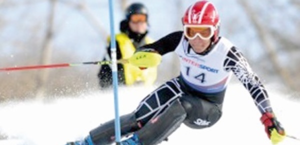 Le certificat du Méritas de la meilleure performance académique pour Sami Lamhamedi