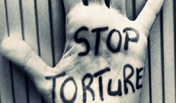 La torture en détention mise à l’index