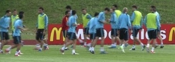 Après la gifle, la Roja  a mal au crâne