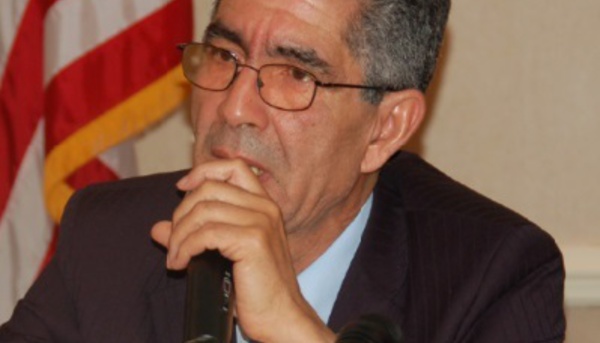 Un livre... une question : Un Maroc décanté par Ahmed Herzenni