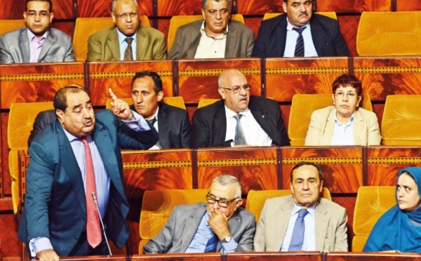 Le Groupe socialiste pousse le gouvernement à retirer son projet de loi sur les nominations aux hautes fonctions