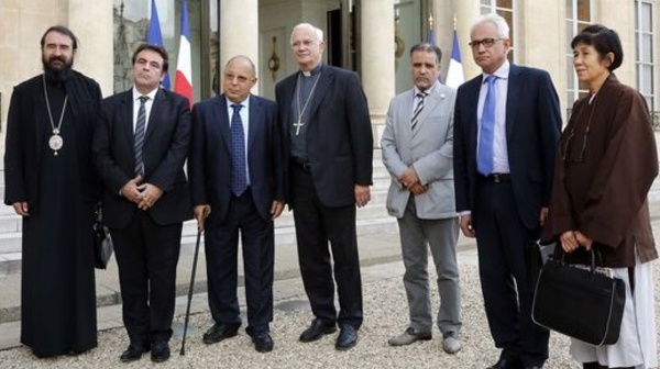 François Hollande  reçoit les représentants des religions de France