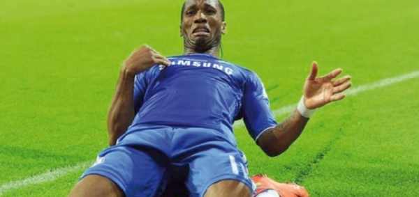 Drogba retrouve Chelsea et Mourinho