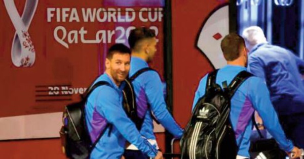 Les stars descendent de l'avion L'attente monte à Doha