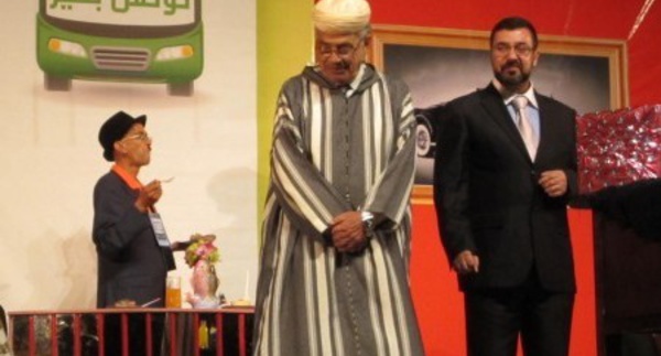 La troupe théâtrale “Massrah al-founoun” sensibilise sur la  sécurité routière