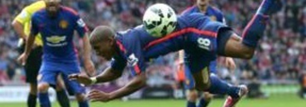 United ne décolle pas, Tottenham caracole