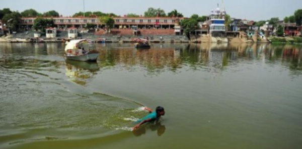 Nettoyer le Gange, défi d’ampleur pour Modi