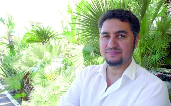 Le réalisateur Hicham Lasri au forum  du Festival du film francophone de Namur