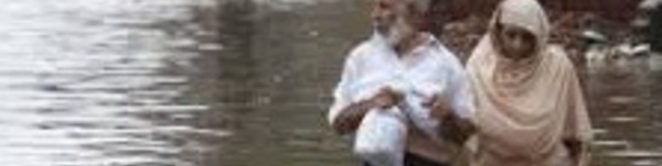 Les pluies de mousson font plus de 300 morts