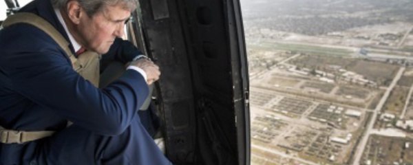 Kerry entame à Bagdad une tournée pour bâtir une coalition antijihadiste