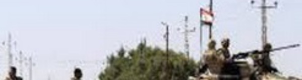 Six policiers tués par une bombe dans le Sinaï