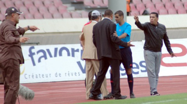 Taoussi souhaiterait affronter le Raja au Complexe Mohammed V