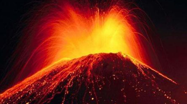 Eruption volcanique au Japon