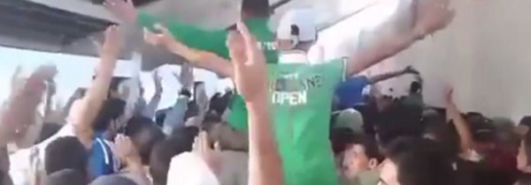 Les supporters du Raja et …Daech