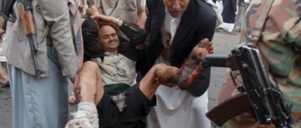 Au moins 43 morts dans  l'attentat anti-chiite de Sanaa