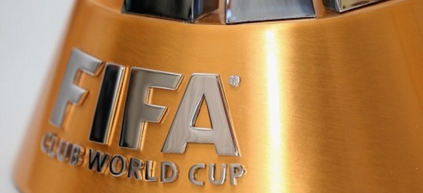Le trophée de la Coupe du monde des clubs de football fait escale à Buenos Aires