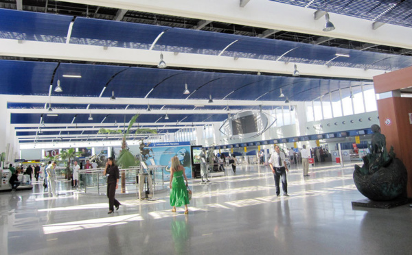 Transfert des vols internationaux  de Royal Air Maroc