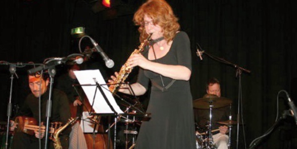 Edith Lettner, une saxophoniste autrichienne qui a le rythme africain dans la peau