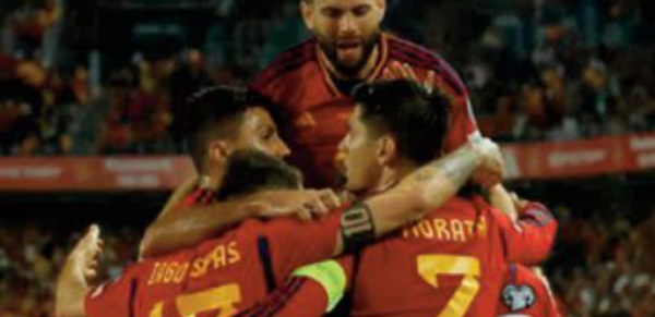 L'Espagne domine la Norvège pour la première de De la Fuente