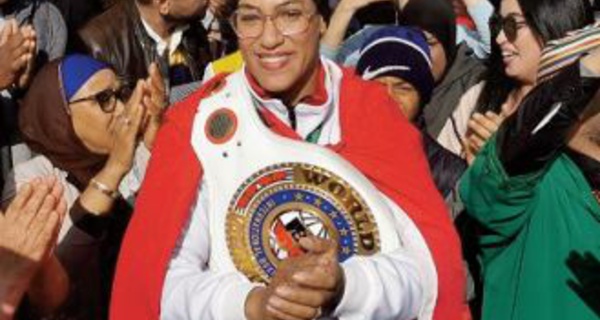 Khadija El Mardi accueillie en héroïne après son sacre mondial