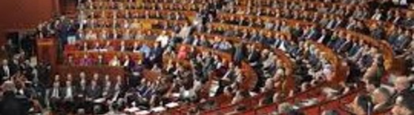 ​L'opposition déplore  le manque d'interaction du gouvernement