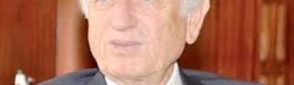 André Azoulay reçoit le Prix Nord-Sud