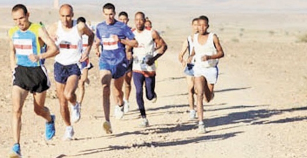 Youssef Aït Ali et Malika Ben Fakir vainqueurs de la course des Oasis