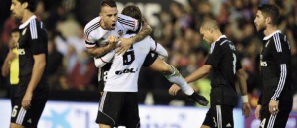 Le Real stoppé, le Barça doublé