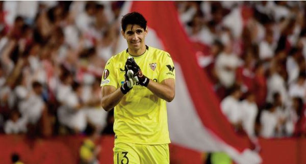 Liga Bounou, meilleur joueur du FC Séville pour le mois de mai