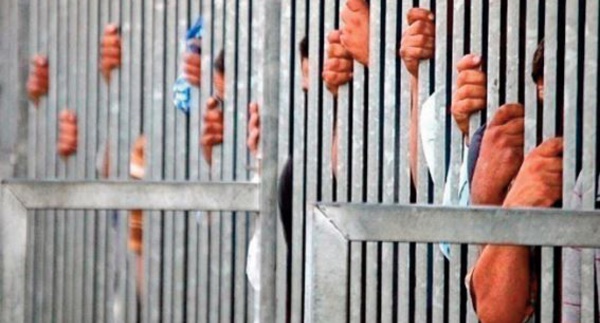 Prisons surbookées Quelles alternatives ?