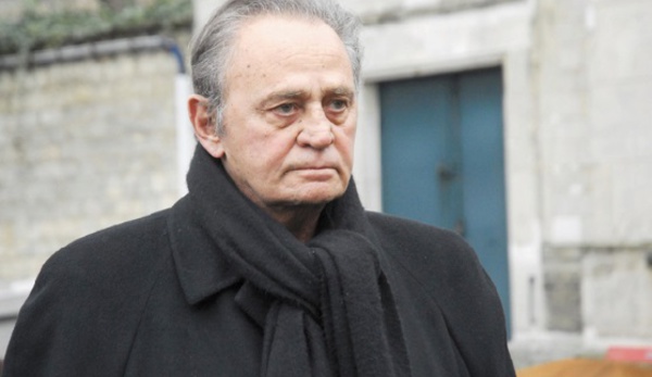 ​Roger Hanin inhumé à Alger : Un retour au sol natal rarissime