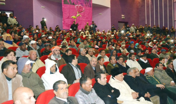 Opter pour des politiques sociales et économiques qui tiennent compte des besoins des citoyens