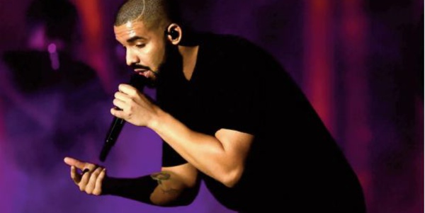 Le rappeur Drake annonce une pause dans sa carrière pour “ se concentrer sur sa santé”