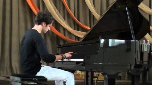 ​Daniel Ciobanu, grand gagnant du Concours international de piano de l’OPM