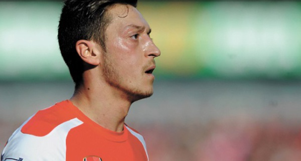 ​Özil chagriné qu'on l'appelle encore germano-turc