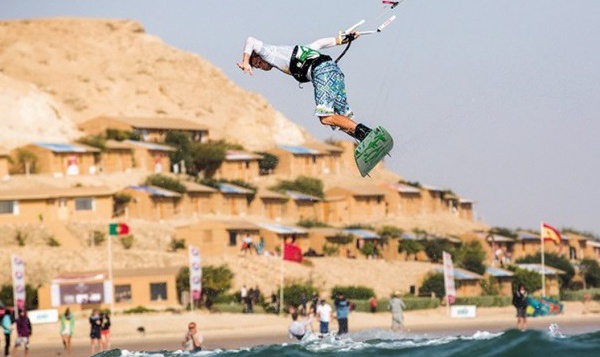 ​Keahi De Aboitiz s’adjuge l’épreuve du wave