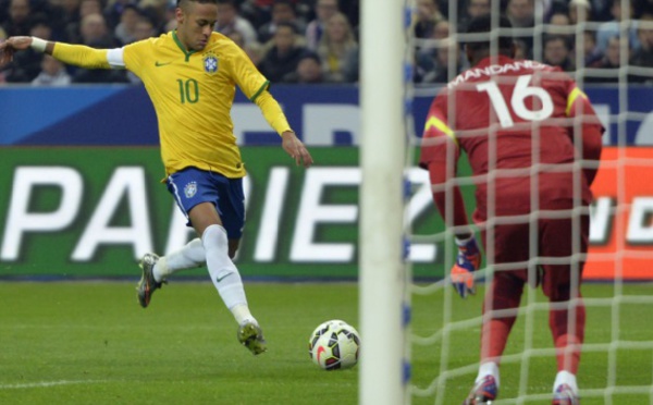 ​Neymar décisif et influent face aux Bleus