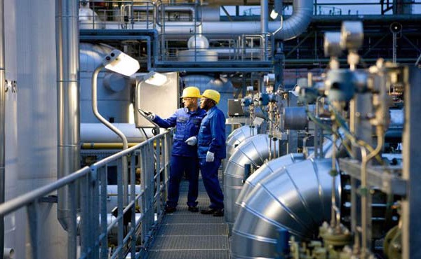 Les prix à la production industrielle repartent à la baisse sur un mois