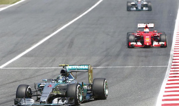 La F1 promet voitures plus rapides et courses palpitantes pour 2017