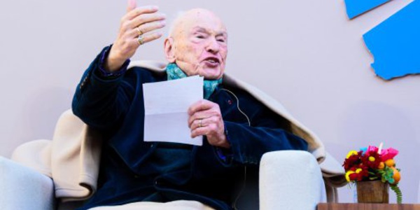 Edgar Morin met en avant la riche contribution de l'Afrique à la culture mondiale