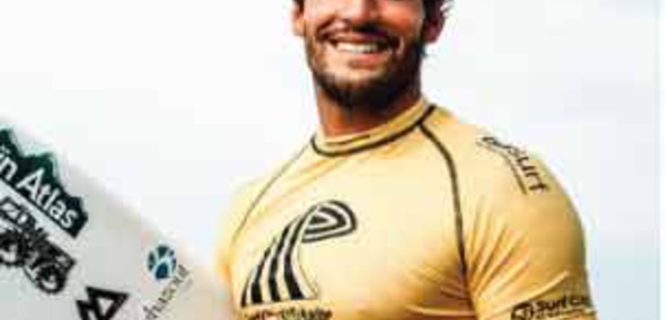 Ramzi Boukhiam de retour sur la scène mondiale du surf