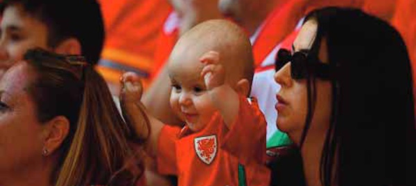 Un bébé, un billet. Des parents en colère contre la réglementation des JO-2024